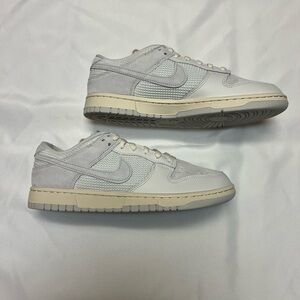 Nike Dunk Low Size 9.5
Color Phantom/Light Bone-Sail